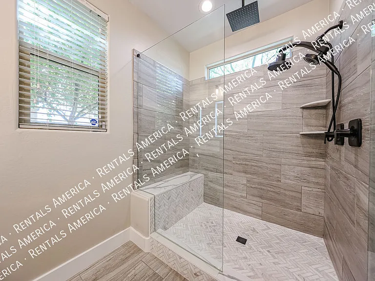 7855 W Rock Springs Dr — Photo 31