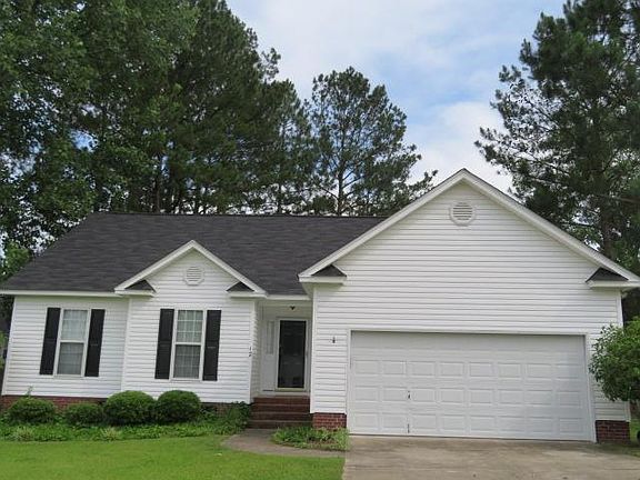 3rd image of 12 Deer Trail Ct