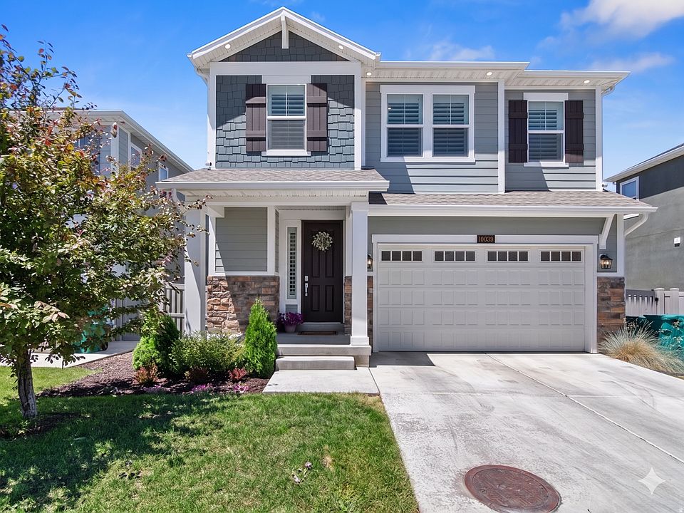 1st image of 10039 N Dahlia Ln #32