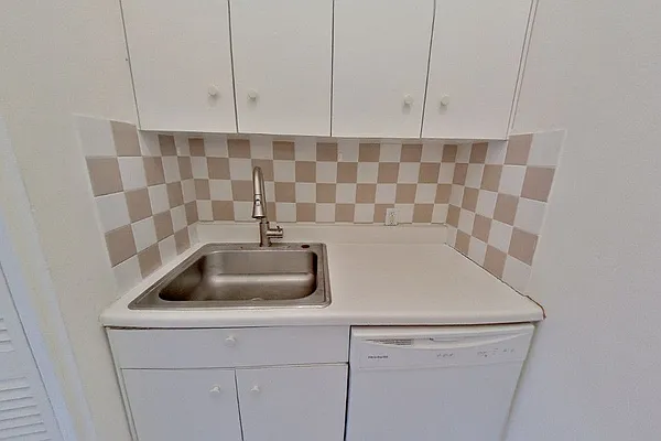 Rented by Centennial Properties NY | media 6