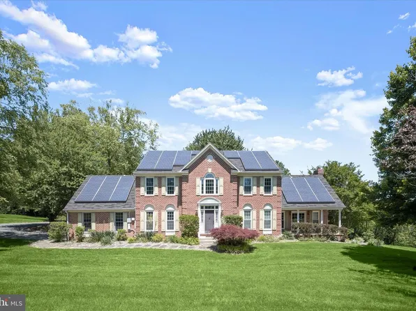 5331 Wye Creek Dr, Frederick, MD 21703