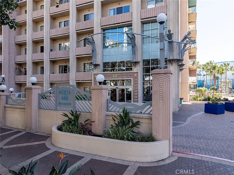 488 E Ocean Blvd #717 — Photo 48