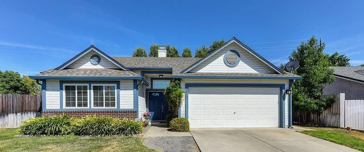 8572 Yellowtail Way photo 1