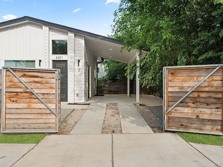 6201 Caddie St #2 — Photo 5