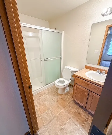110 Washington Ave S #C — Photo 11