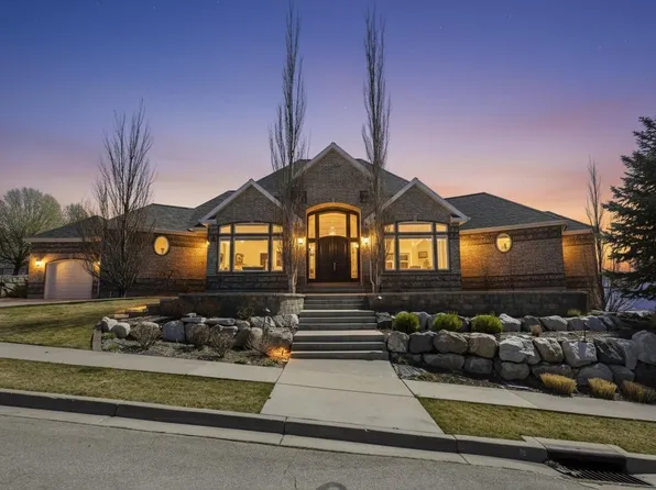 684 N Summit Way, Alpine, UT 84004