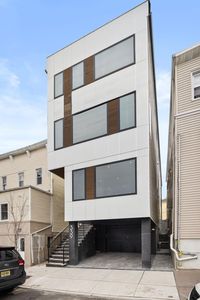 339 69th St #1, West New York, NJ, 07093