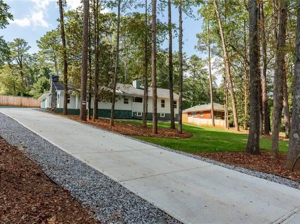 3345 Flowers Dr, College Park, GA 30337