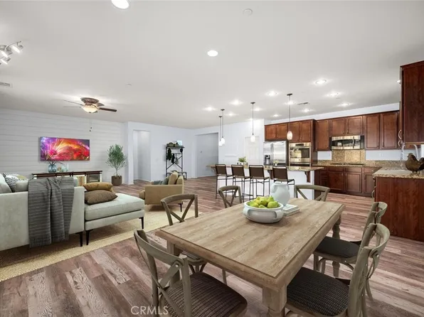 53008 Bantry Bay St, Lake Elsinore, CA 92532