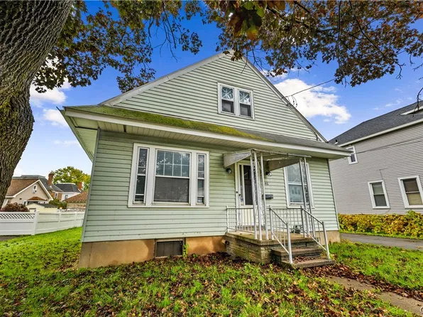 1246 Walnut St, Utica, NY 13502