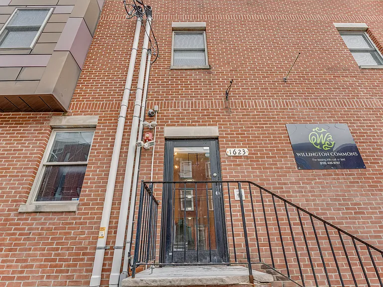 1623 N Willington St #D1 — Photo 16