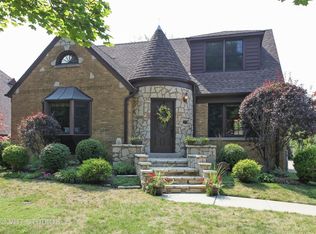 6630 N Kilpatrick Ave, Lincolnwood, IL