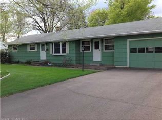 19 Spring Garden Rd, Enfield, CT 06082