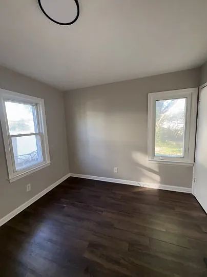 2231 Delavan Dr — Photo 8