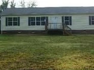 156 S Main St, Granite Falls, NC 28630