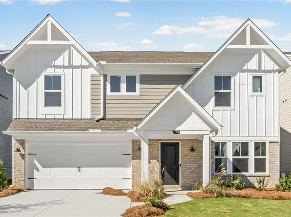 178 Warrior Ct, Hoschton, GA 30548