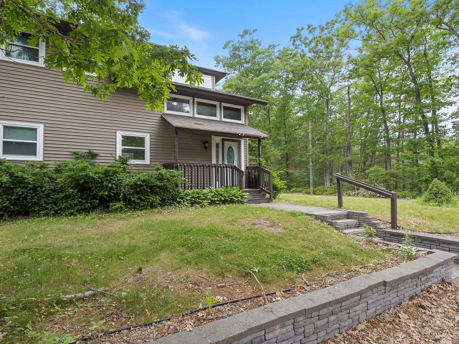 2 bed, 1.0 bath, 792 sqft, $2,800 — Photo 3