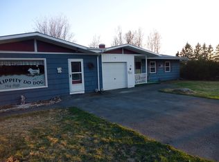 110 Academy St, Presque Isle, ME 04769