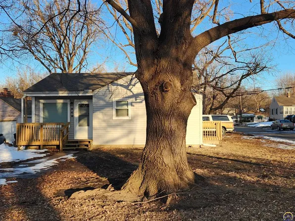 848 SW Randolph Ave, Topeka, KS 66606