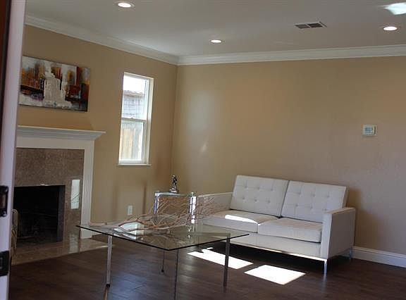 4th image of 1376 Bouret Dr