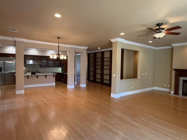 613 Arlene Ct, Vacaville, CA 95688