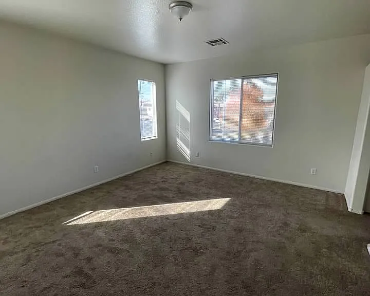 731 Emerald Idol Pl — Photo 37