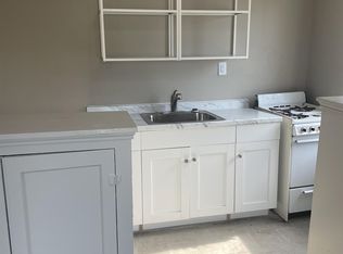 5210 Montgomery Rd #6, Cincinnati, OH 45212