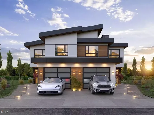 2208 R St SE, Washington, DC 20020