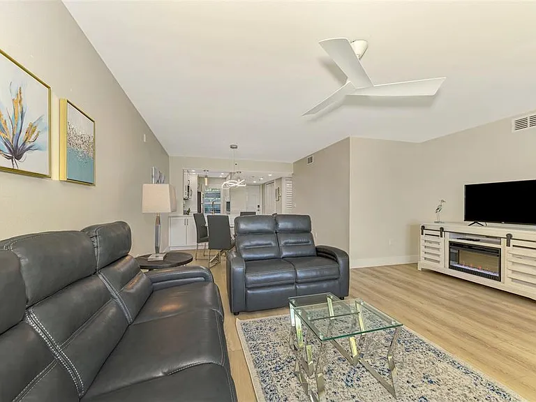 917 Wexford Blvd #917 — Photo 12