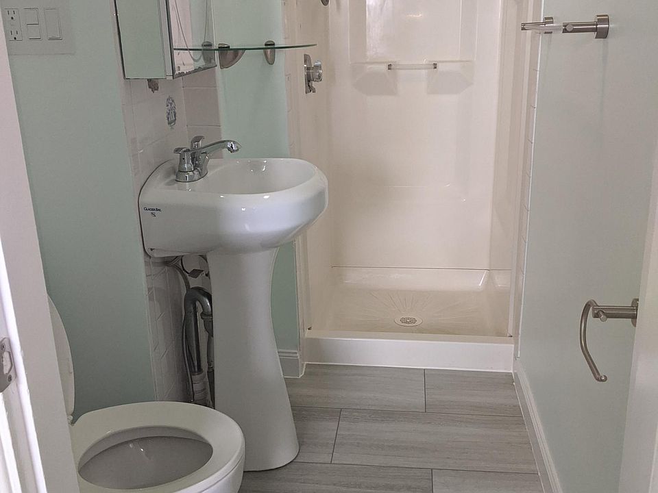 2nd image of 190 Union St #2