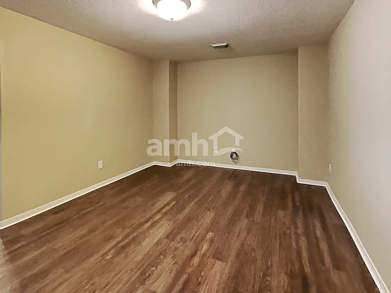 4719 Blue Spruce Hill St — Photo 11