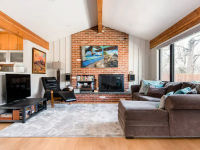 1305 W Cheyenne Rd, Colorado Springs, CO, 80906