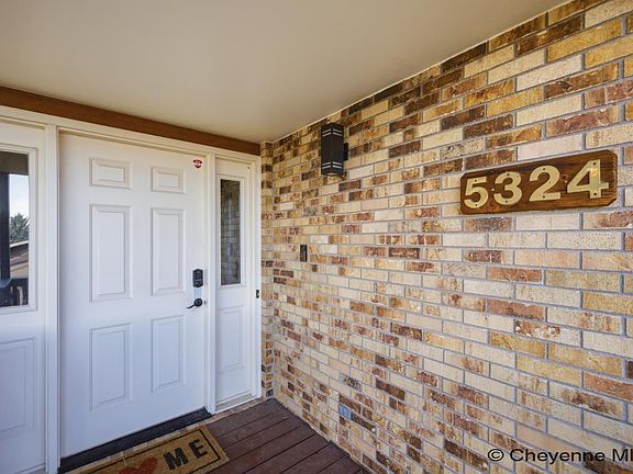 4th image of 5324 Akes Dr