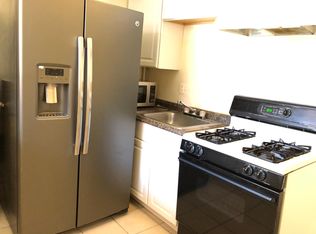 810 Otis Pl NW, Washington, DC 20010