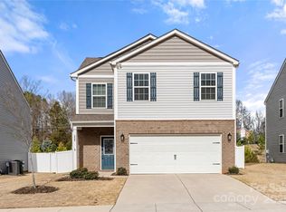225 Final Stretch Ln, Clover, SC 29710