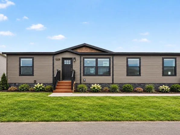 4201 Shalimar Dr, Allendale, MI 49401