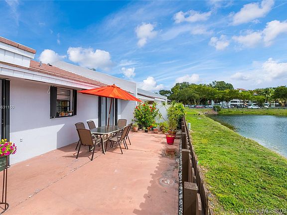4th image of 15220 SW 81st Ln #15220