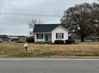 1300 Jennings Rd, Statesville, NC 28625