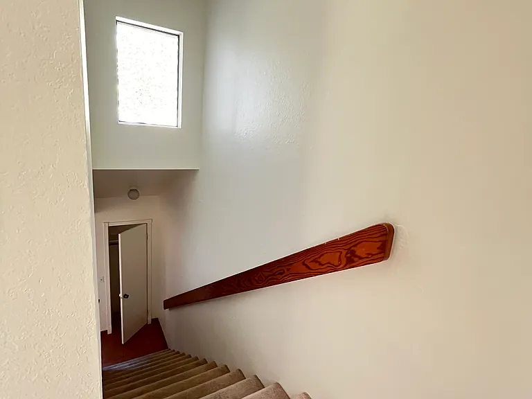 2250 King Ct #14 — Photo 17