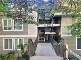 3218 80th Ave SE