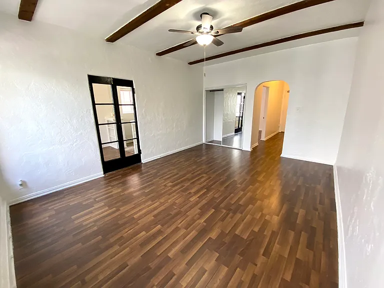 Franklin Place Lofts — Photo 6