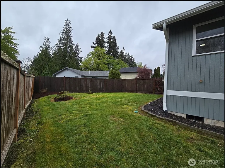 11413 SE 307th Pl — Photo 15