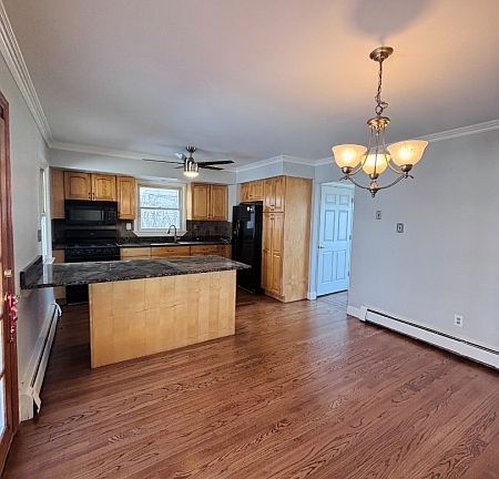 5th image of 81 Lakeshore Dr