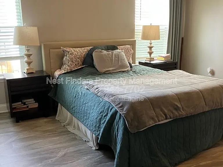 7842 Sunnydale Ln — Photo 32