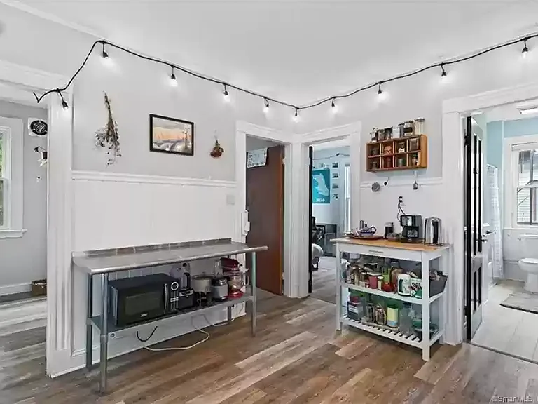 46 Foster St #2 — Photo 2