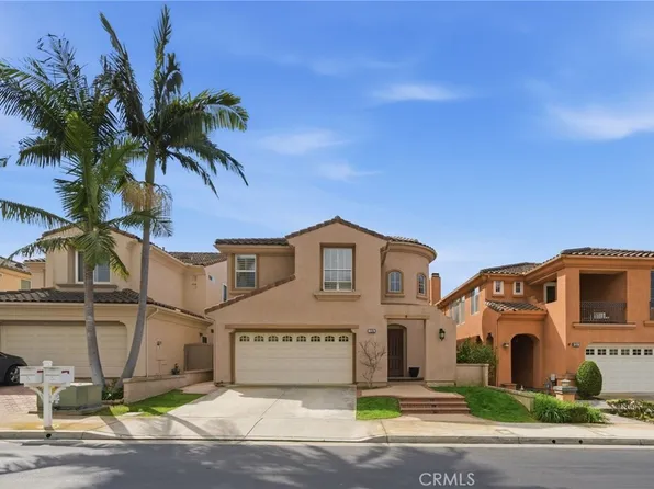 7124 Forest Glen Dr, Huntington Beach, CA 92648