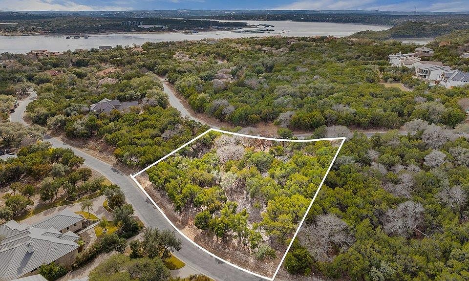 1st image of 17609 Regatta View Dr