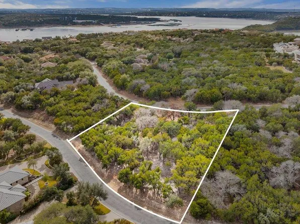 17609 Regatta View Dr, Jonestown, TX 78645