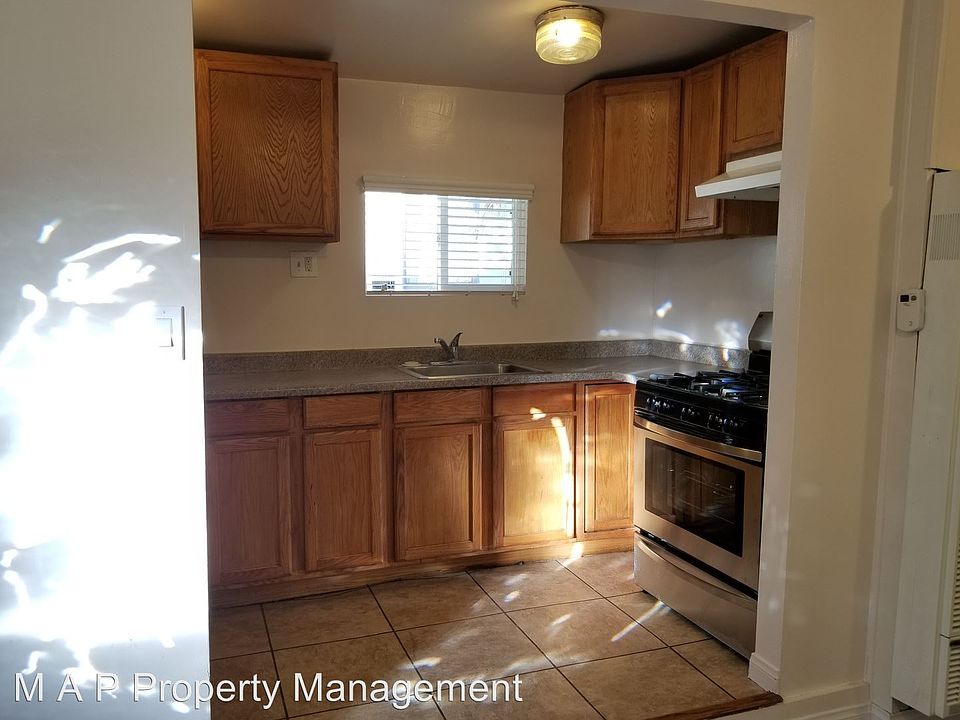 1st image of 6207 Canobie Ave