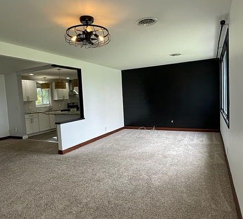 5th image of 475 Campus Dr